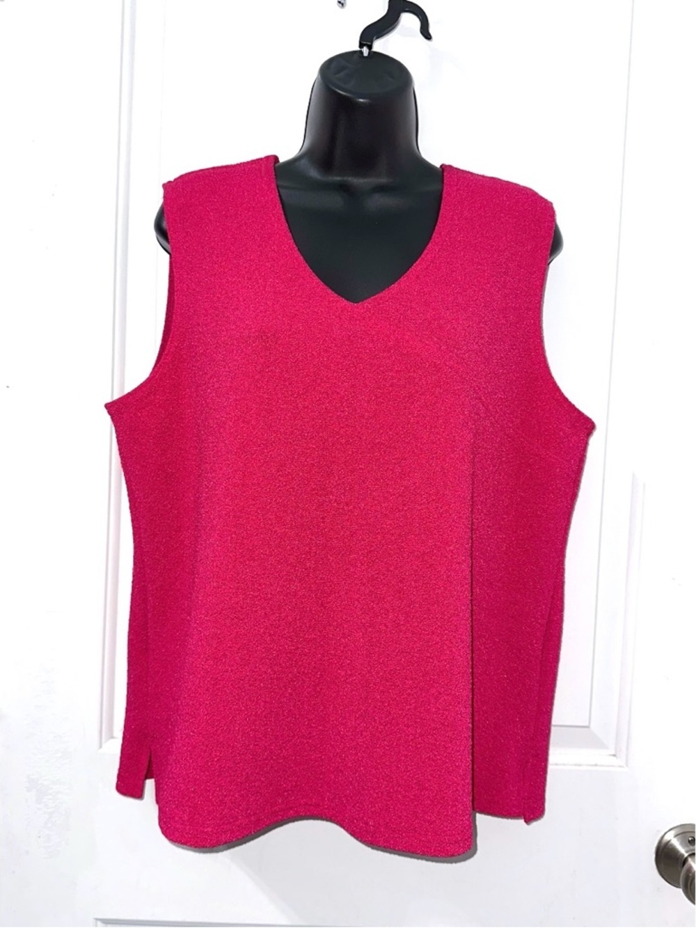 Notations Clothing Co. Pink Sleeveless Top size XL